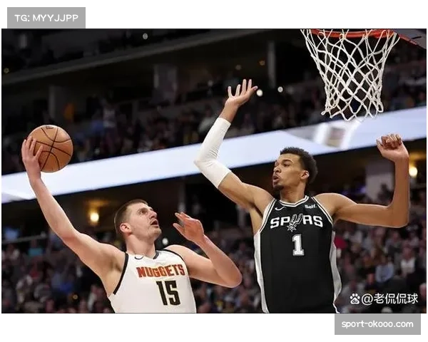 掘金逆转战胜快船 约基奇三双表现终结对手连胜