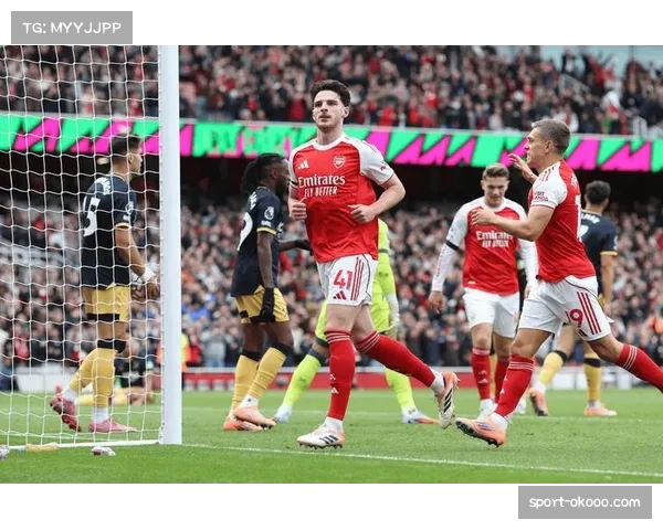 升班马桑德兰主场不败 逼平阿森纳曼城成最大黑马